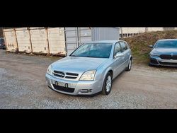Silber Gebraucht 2003 Opel Signum Kleinwagen | 1.800 € (Fairer Preis)