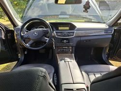Schwarz Gebraucht 2009 Mercedes E350 Elegance Limousine | 9.000 € (Fairer Preis)