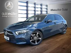 Blau Gebraucht 2022 Mercedes A200 Night Limousine | 27.490 € (Fairer Preis)
