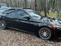 Schwarz Gebraucht 2021 Mercedes C63S AMG AMG Limousine | 29.000 €