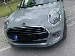 Grau Gebraucht 2019 Mini Cooper Kleinwagen | 21.750 € (Fairer Preis)