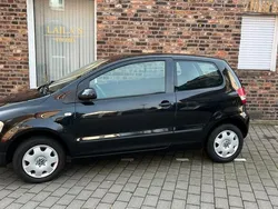 Schwarz Gebraucht 2009 VW Fox Kleinwagen | 1.950 € (Fairer Preis)