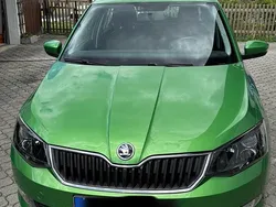 Grün Gebraucht 2017 Skoda Fabia Ambition Limousine | 11.800 € (Fairer Preis)