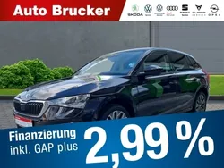 Schwarz Gebraucht 2024 Skoda Scala Tour Kleinwagen | 22.270 € (Fairer Preis)