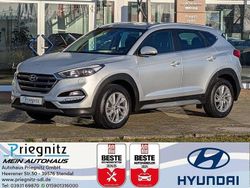Silber Gebraucht 2017 Hyundai Tucson Style SUV | 16.890 € (Fairer Preis)
