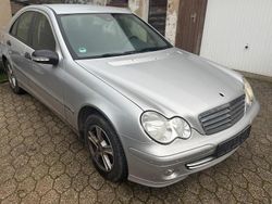 Grau Gebraucht 2005 Mercedes C180 Limousine | 2.300 € (Guter Preis)
