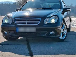 Schwarz Gebraucht 2005 Mercedes C180 Sport Edition Limousine | 5.800 €