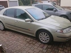 Beige Gebraucht 2001 Renault Laguna II Limousine | 2.000 € (Fairer Preis)