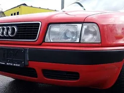 Rot Gebraucht 1992 Audi 80 Limousine | 3.690 €