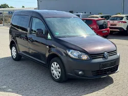 Schwarz Gebraucht 2011 VW Caddy Van / Kleinbus | 4.450 € (Superpreis)