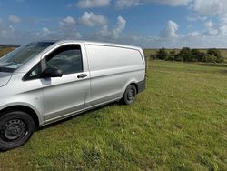 Gebraucht 2017 Mercedes Vito Van / Kleinbus | 12.000 €