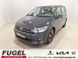 Uranograu Gebraucht 2021 VW Touran Highline Van / Kleinbus | 28.999 € (Guter Preis)