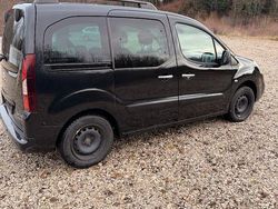 Schwarz Gebraucht 2017 Citroën Berlingo PureTech Van / Kleinbus | 8.499 € (Guter Preis)