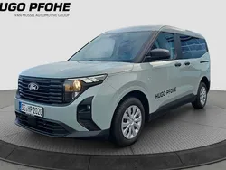 Grau Gebraucht 2024 Ford Tourneo Courier Trend Van / Kleinbus | 24.875 € (Guter Preis)