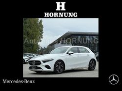 Weiß Gebraucht 2024 Mercedes A200 Advanced Limousine | 29.700 € (Fairer Preis)