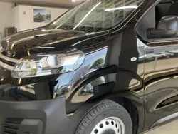 Schwarz Gebraucht 2023 Citroën Jumpy Van / Kleinbus | 24.990 € (Guter Preis)
