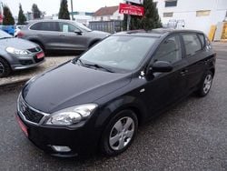 Black pearl Gebraucht 2012 Kia Ceed Kleinwagen | 2.590 € (Superpreis)