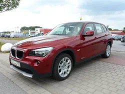 Rot Gebraucht 2012 BMW X1 Sport Line SUV | 9.590 € (Fairer Preis)
