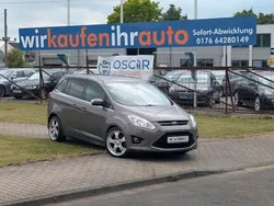 Braun Gebraucht 2012 Ford Grand C-Max Titanium Van / Kleinbus | 5.699 € (Fairer Preis)