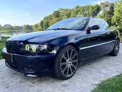 Schwarz Gebraucht 2003 BMW 330 Cabriolet Cabrio | 7.299 €