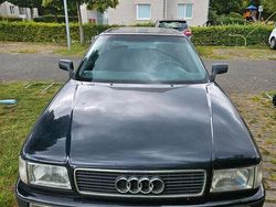 Blau Gebraucht 1992 Audi 80 Kleinwagen | 2.000 €
