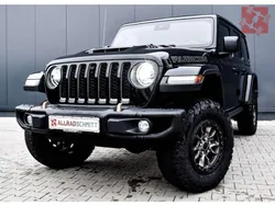 Schwarz (black (schwarz)) Gebraucht 2023 Jeep Wrangler Unlimited Rubicon SUV | 129.900 €