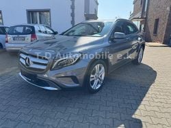 Grau Gebraucht 2014 Mercedes GLA200 SUV | 13.999 € (Fairer Preis)