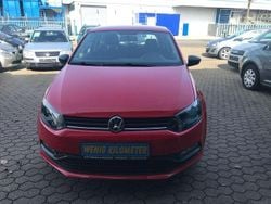 Rot Gebraucht 2016 VW Polo Trendline Kleinwagen | 8.490 € (Fairer Preis)