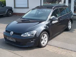 Schwarz Gebraucht 2016 VW Golf VII Kombi | 12.890 € (Fairer Preis)