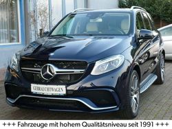 Cavansitblau Gebraucht 2016 Mercedes GLE63 AMG AMG SUV | 53.990 € (Etwas zu teuer)