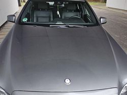 Grau Gebraucht 2016 Mercedes E220 Avantgarde Limousine | 19.999 € (Fairer Preis)