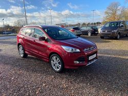 Rot Gebraucht 2016 Ford Kuga Individual SUV | 12.990 € (Fairer Preis)