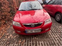 Rot Gebraucht 2003 Mazda 323F Sporty Kombi | 2.150 €