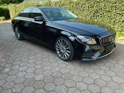 Schwarz Gebraucht 2018 Mercedes E220 Limousine | 33.500 € (Etwas zu teuer)