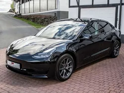 Schwarz Gebraucht 2022 Tesla Model 3 Limousine | 28.900 € (Fairer Preis)
