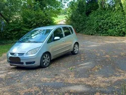 Grau Gebraucht 2006 Mitsubishi Colt Limousine | 1.600 € (Fairer Preis)