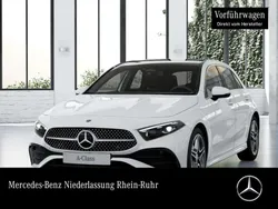 Weiß Gebraucht 2025 Mercedes A180 AMG Limousine | 33.990 € (Fairer Preis)