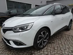 Weiß Gebraucht 2017 Renault Grand Scénic IV Bose Edition Van / Kleinbus | 11.550 € (Fairer Preis)