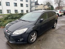 Schwarz Gebraucht 2014 Ford Focus Trend Kombi | 2.480 € (Guter Preis)