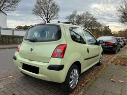 Gelb Gebraucht 2009 Renault Twingo Kleinwagen | 1.850 € (Fairer Preis)