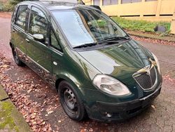 Grün Gebraucht 2005 Lancia Musa Van / Kleinbus | 1.650 €