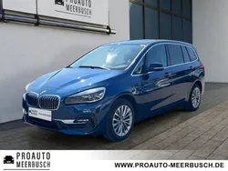 Blau Gebraucht 2023 BMW 218 Gran Tourer Luxury Line Van / Kleinbus | 26.900 € (Fairer Preis)