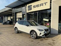 Nevada weiß/magnetic grau Neu 2025 Seat Arona Xperience SUV | 26.490 € (Teuer)