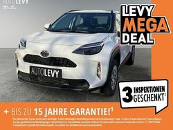 Schnee weiß Gebraucht 2024 Toyota Yaris Hybrid Business Edition | 22.890 € (Fairer Preis)