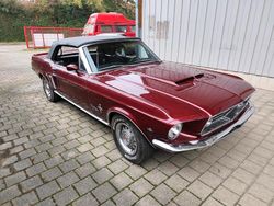 Rot Gebraucht 1968 Ford V8 Cabrio | 37.500 €