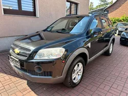 Schwarz Gebraucht 2009 Chevrolet Captiva LS SUV | 3.950 € (Etwas zu teuer)