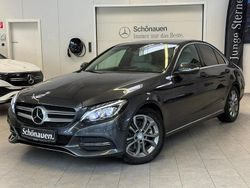 Grau Gebraucht 2015 Mercedes C220 Limousine | 20.780 € (Fairer Preis)