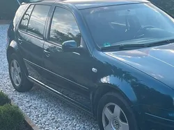 Grün Gebraucht 2003 VW Golf IV Pacific Limousine | 1.950 € (Fairer Preis)
