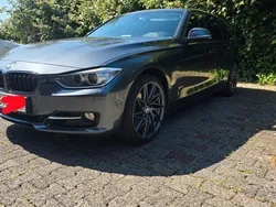 Grau Gebraucht 2014 BMW 330 Sport Line Kombi | 14.900 € (Teuer)