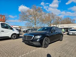 Ung. schwarz unilack Gebraucht 2019 Mercedes E300 Kombi | 22.490 € (Superpreis)